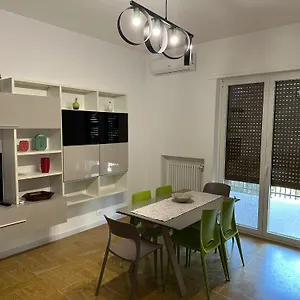 Apartment La Casa Di Telen Zona Policlinico Oncologico E Villa De Grecis, Bari