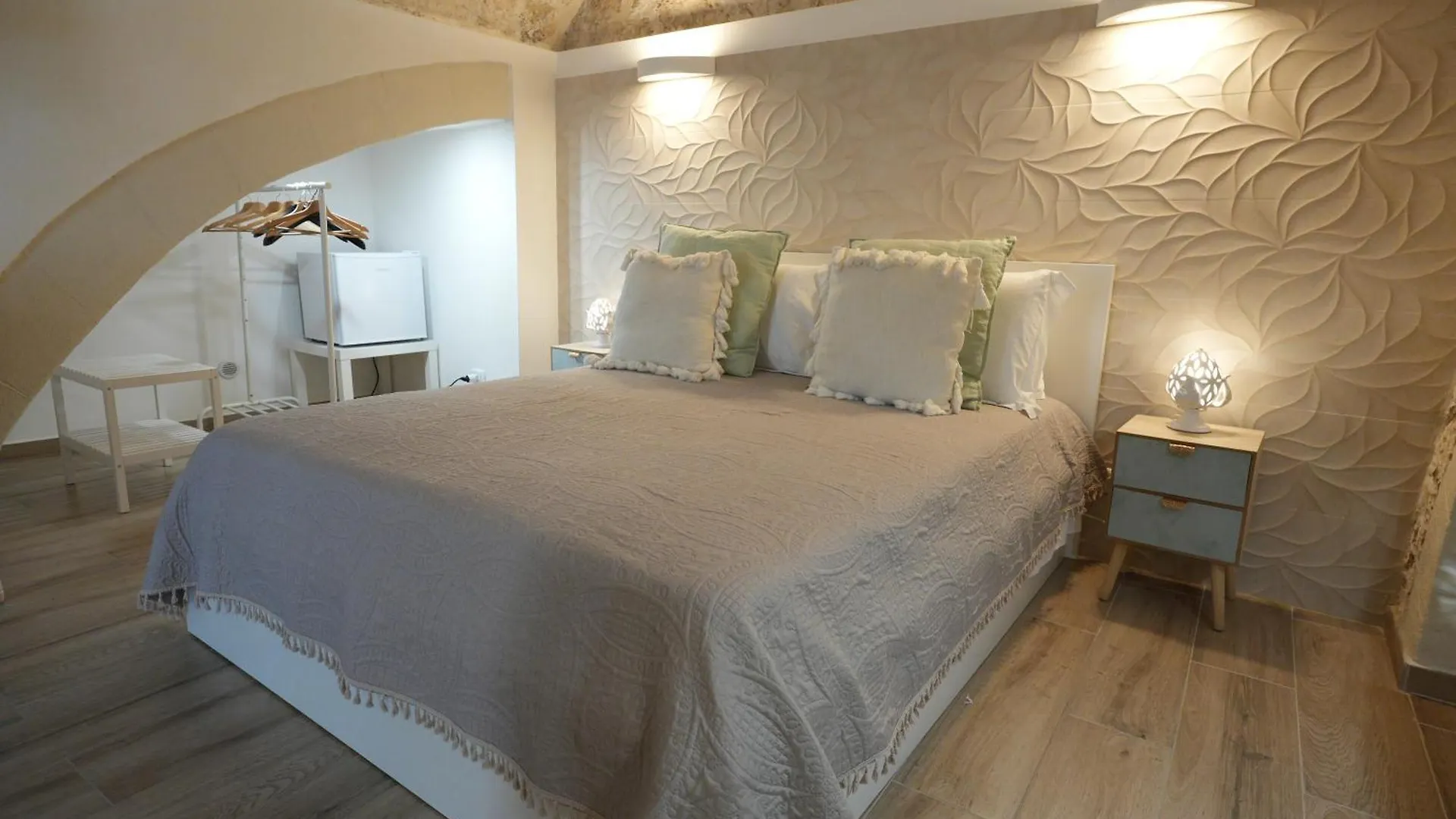 Soleil Guest House Bari Italy